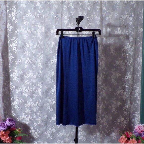 Vintage 70s Skirt Slip Size Small 1970s Navy Blue Midi Nylon Lace Retro Pinup - Picture 2 of 5